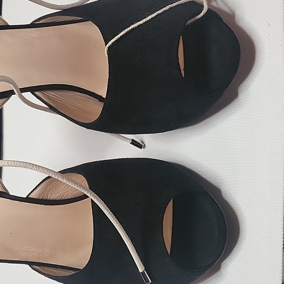 Armani heels - Picture 11 of 11